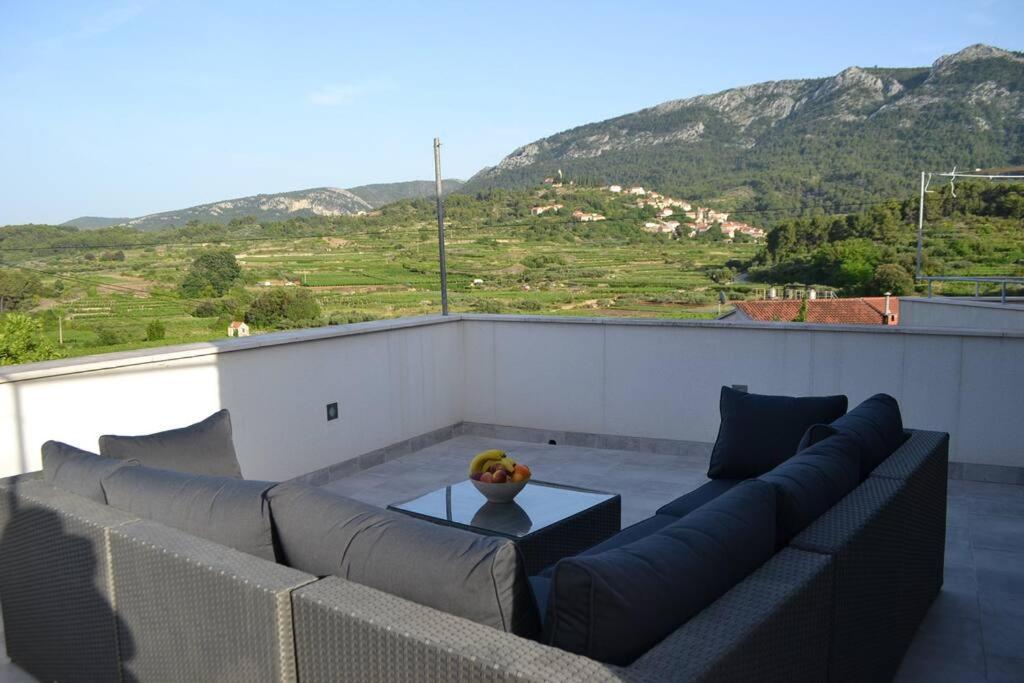 Holiday In - Island Hvar Prázdninový dům Svirce